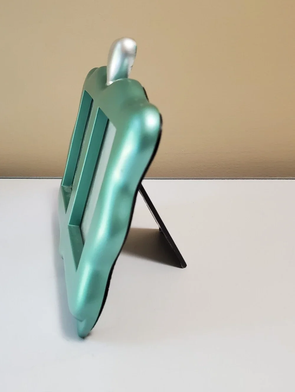 Connoisseur fun teal